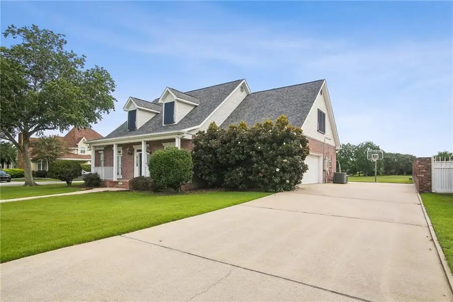 3805 Lake Des Allemands Drive, Harvey, LA 70058 - #2