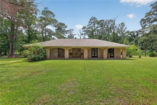 41325 Crown Drive Extension Drive, Ponchatoula, LA 70454