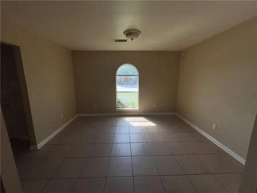 3317 Riverland Drive, Chalmette, LA 70043 - #3