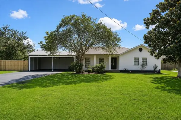 1929 Jean Lafitte Boulevard, Lafitte, LA 70067