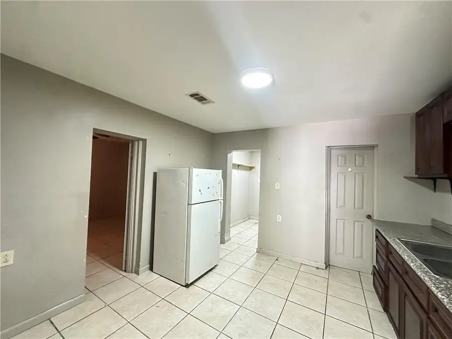 1500 Madison Street, Gretna, LA 70053 - #3