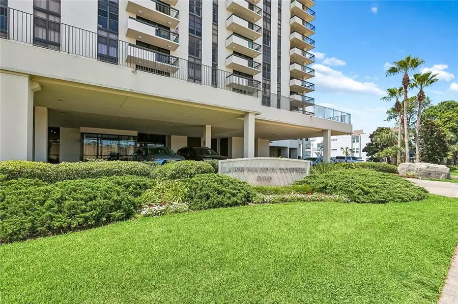 300 Lake Marina Avenue #15H, New Orleans, LA 70124 - #2