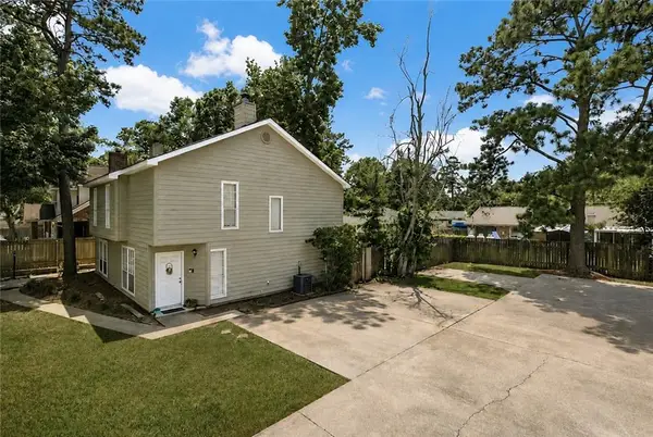 740 Heavens Drive #10, Mandeville, LA 70471
