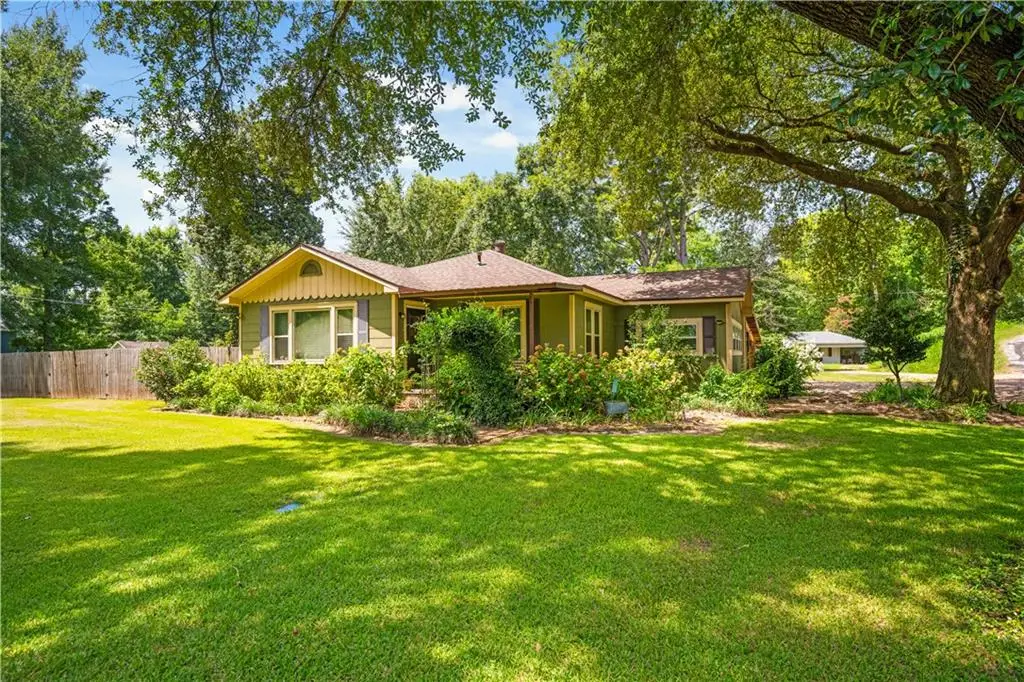 907 Fifth Street, Colfax, LA 71417 - #1