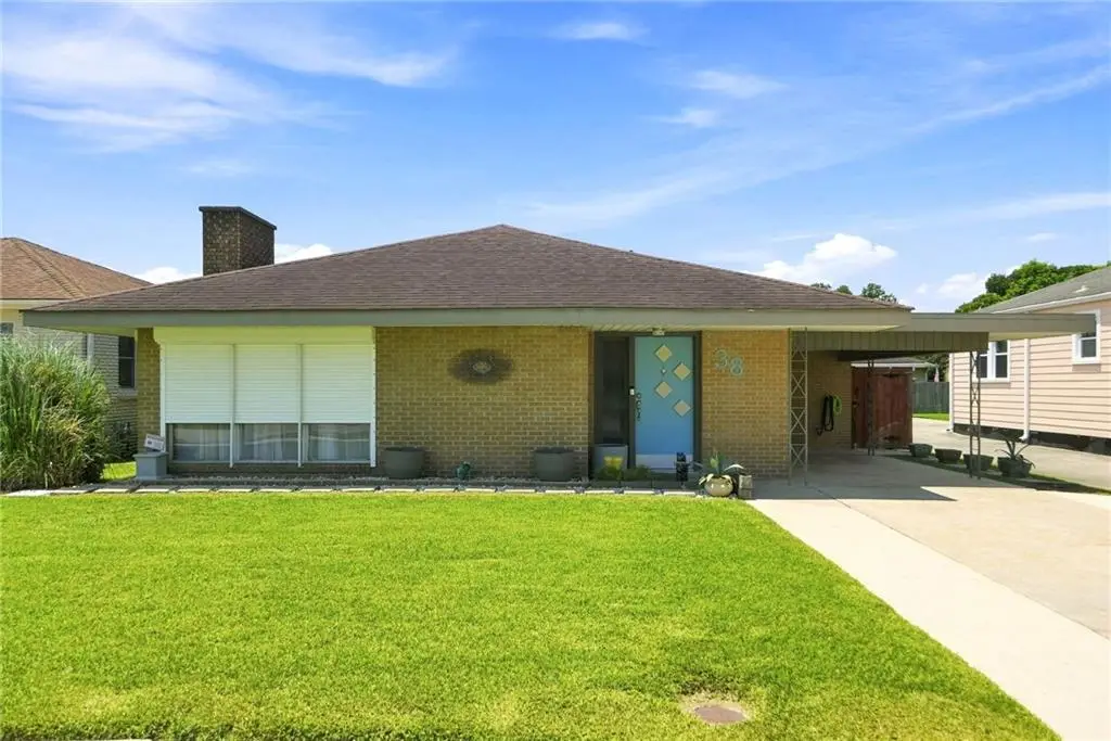 38 Willow Drive, Gretna, LA 70053 - #1
