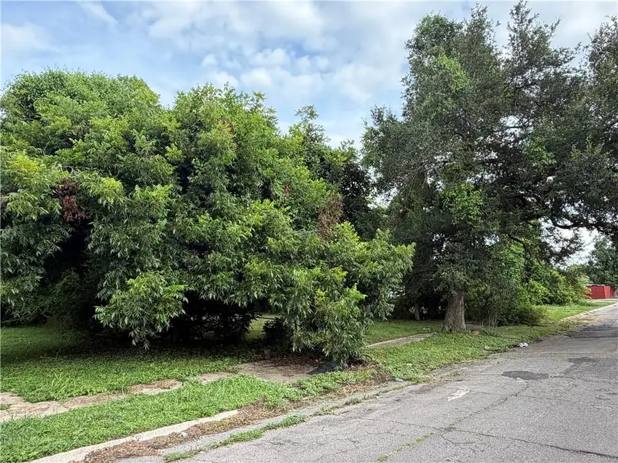 4927 Pecan Street, New Orleans, LA 70126 - #3