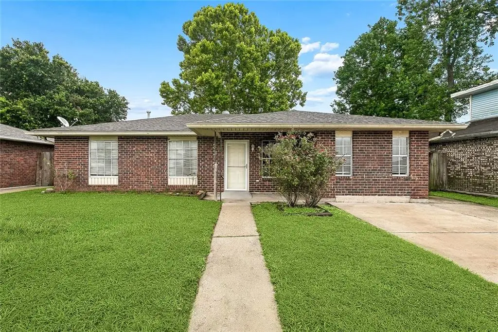 3313 Decomine Drive, Chalmette, LA 70043 - #1
