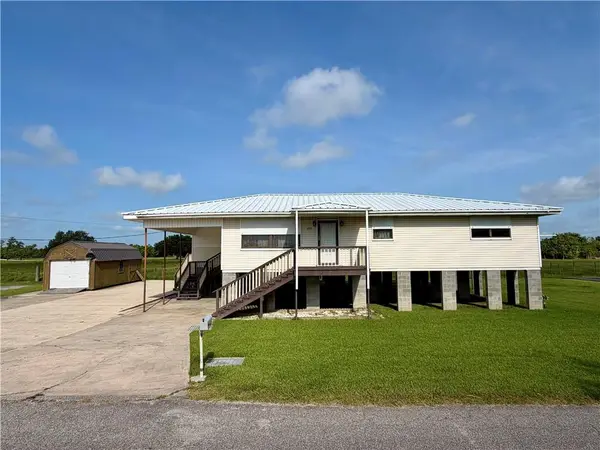 206 Green Acres Street, Larose, LA 70373