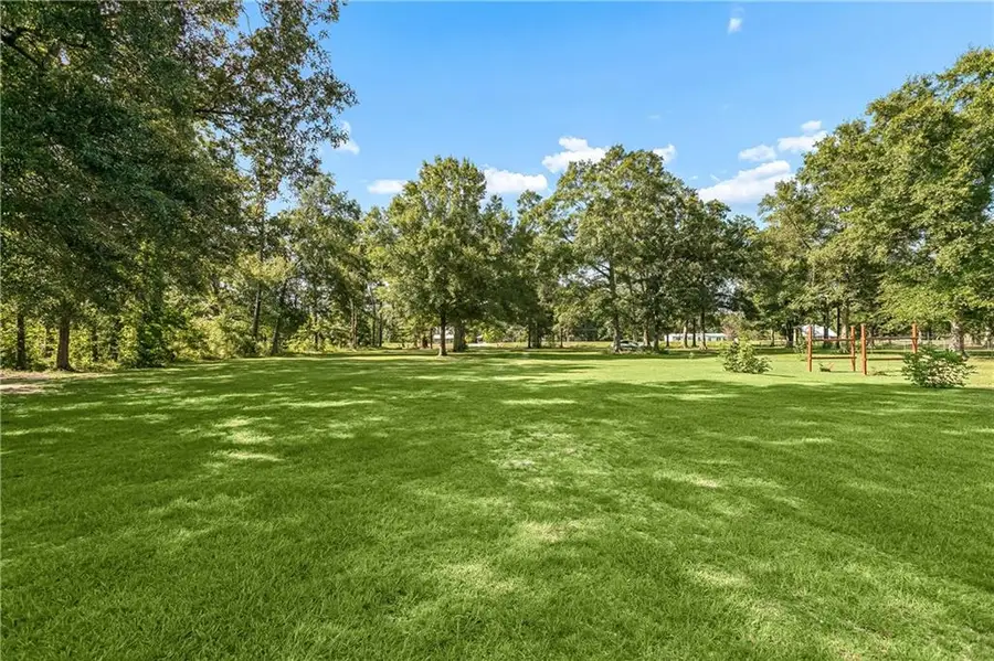 23717 La 42 Highway, Livingston, LA 70754 - #2