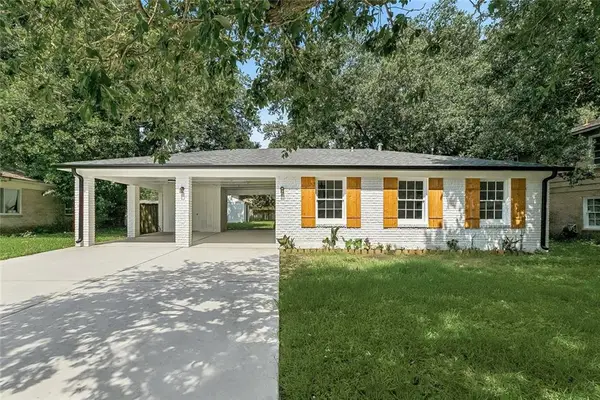 3555 Somerset Drive, New Orleans, LA 70131
