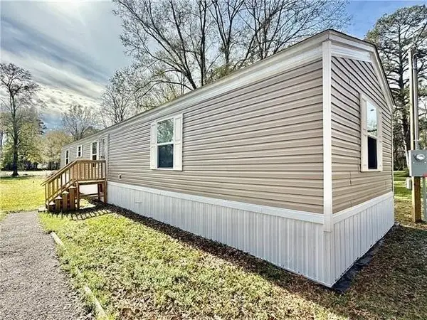 19452 Sisters Road, Ponchatoula, LA 70454