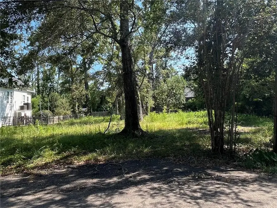 2631 Jefferson Street, Mandeville, LA 70448 - #2