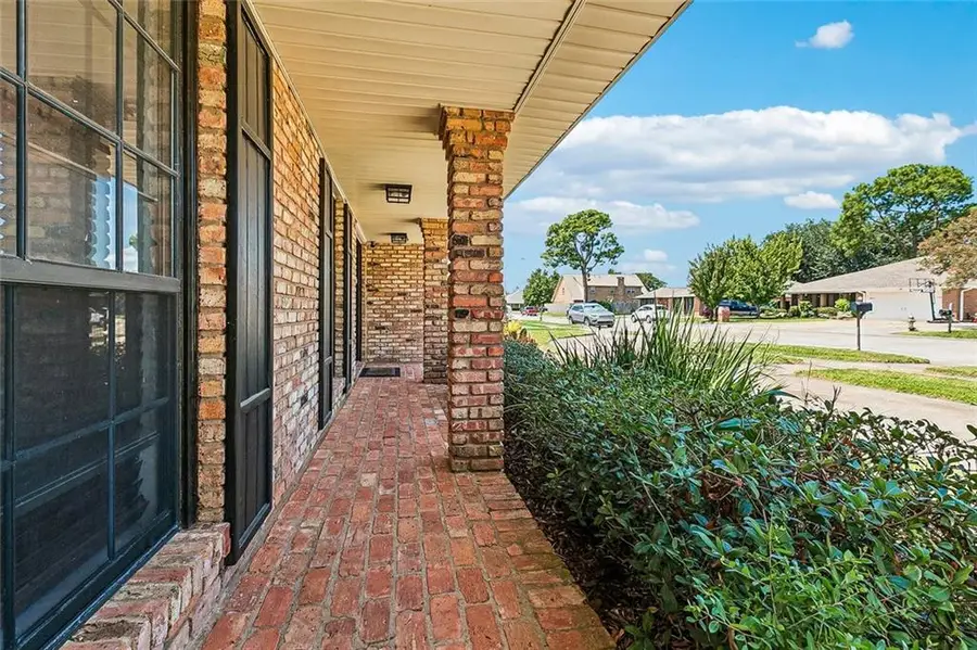 61 Woodlake Boulevard, Kenner, LA 70065 - #3