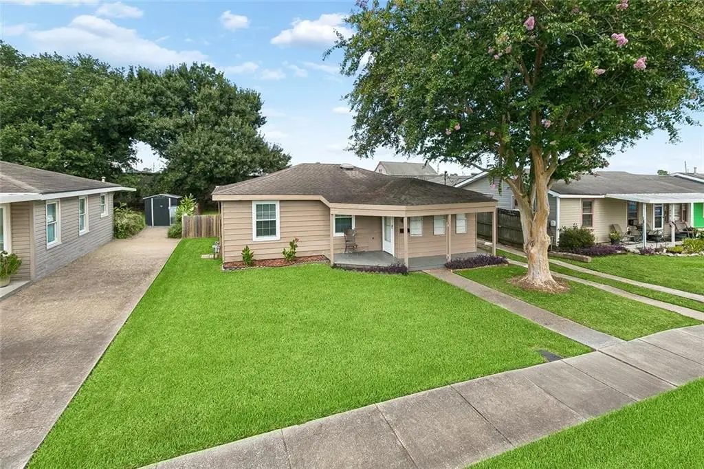 13 Creagan Avenue, Gretna, LA 70053 - #1