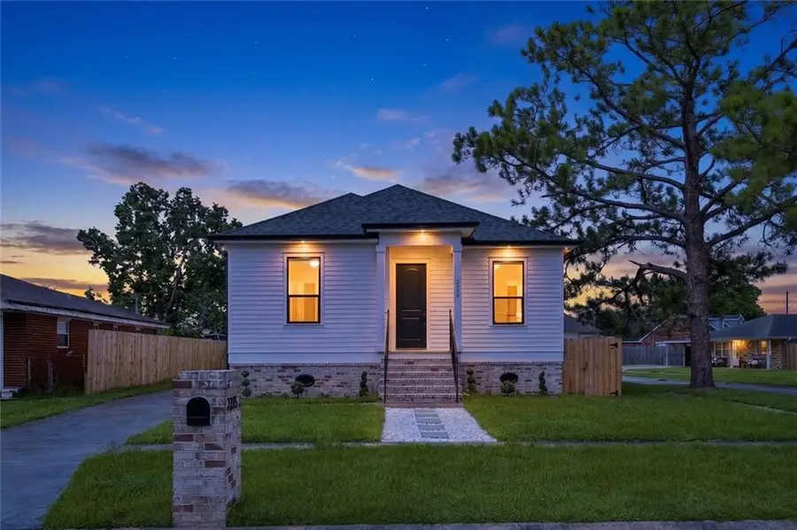2205 Congressman Hebert Street, Chalmette, LA 70043 - #3