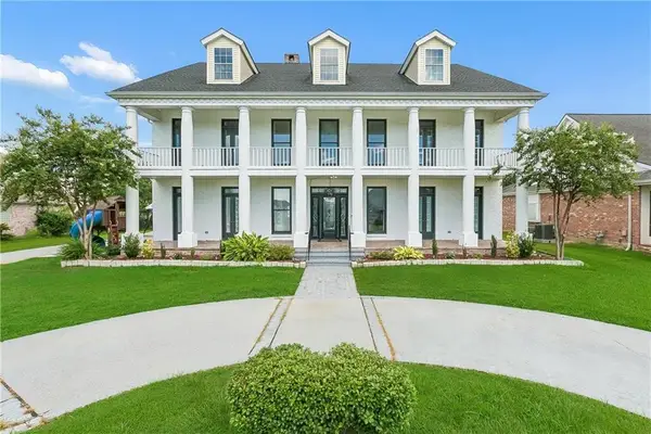 3708 Lake Kristin Drive, Gretna, LA 70056