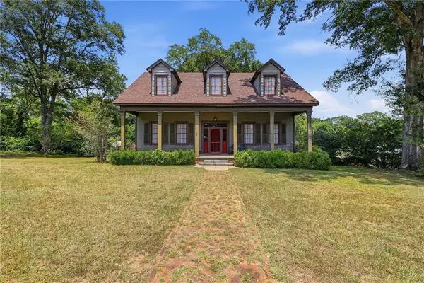 404 Liberty Street, Osyka, MS 39657