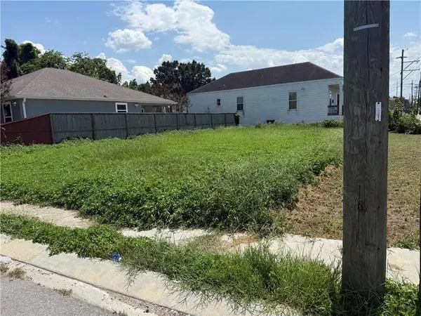 8634 Palmetto Street, New Orleans, LA 70118