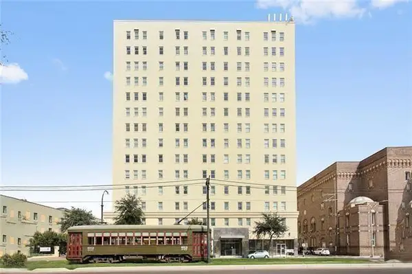 1205 St Charles Avenue #809, New Orleans, LA 70130
