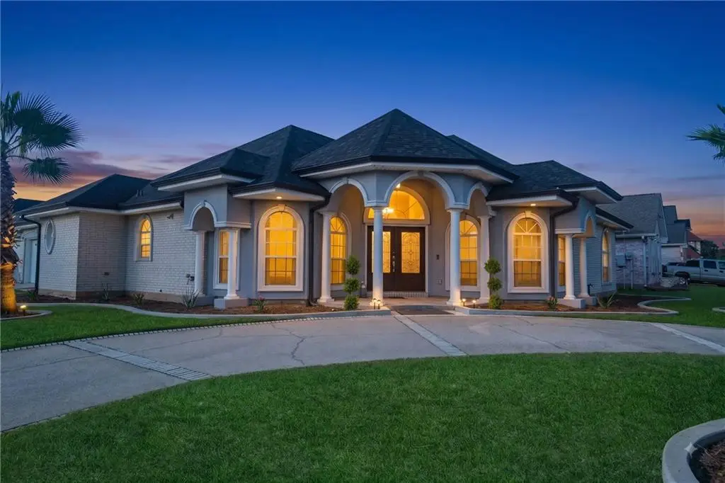11412 Longview Drive, New Orleans, LA 70128 - #1