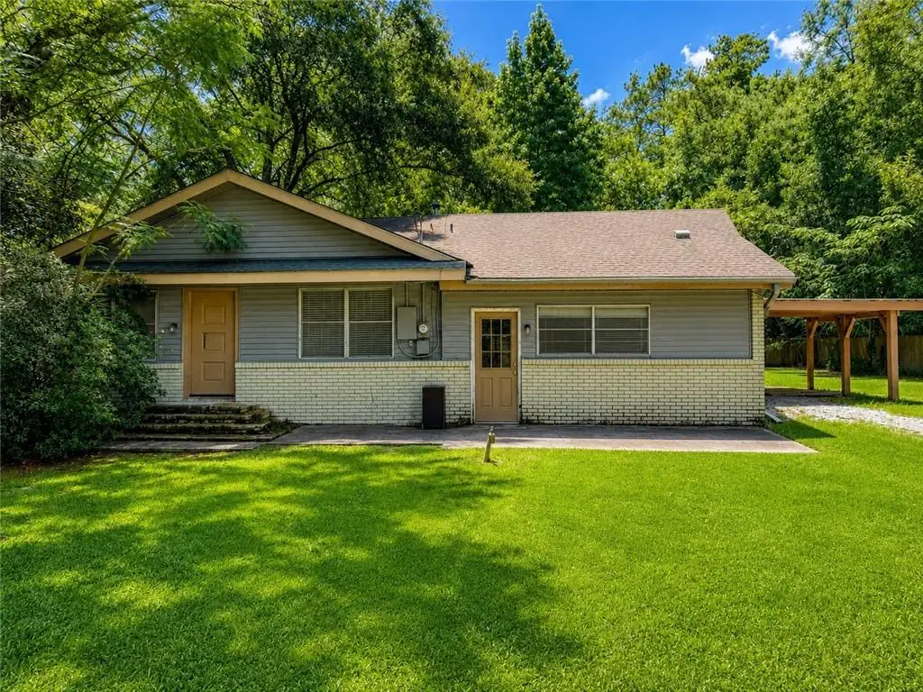 426 E Jesse Jones Street, Covington, LA 70433 - #1