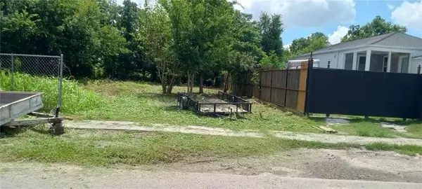 2409 Flood Street, New Orleans, LA 70117