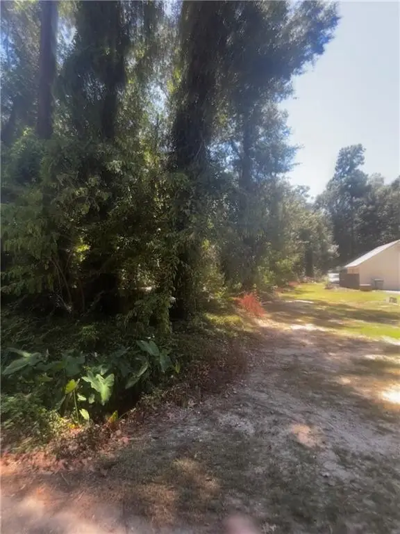 America Street, Mandeville, LA 70448