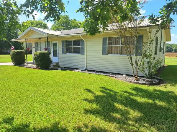 14414 Hwy 451, Moreauville, LA 71355
