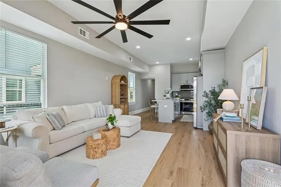 9201 A B S Claiborne Avenue, New Orleans, LA 70118 - #2