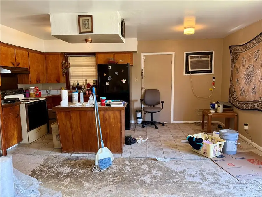 4809 Neil Street, Alexandria, LA 71302 - #3