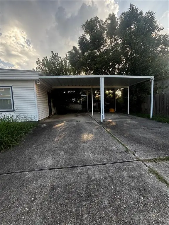 4729 Pineda Street, New Orleans, LA 70126 - #2
