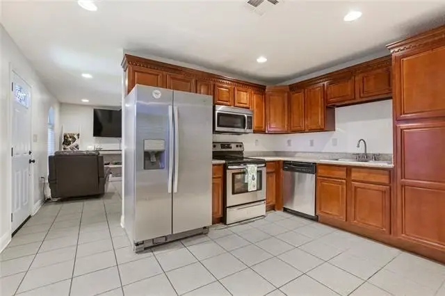 3313 Dauterive Drive, Chalmette, LA 70043 - #3