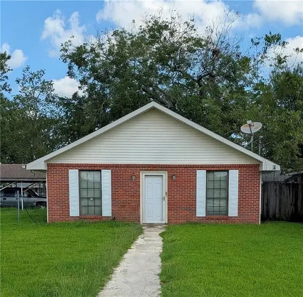 2756 Corinne Drive, Marrero, LA 70072