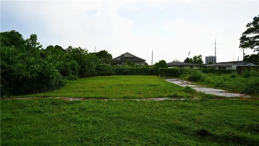 2423 Elmwood Park, New Orleans, LA 70114 - #2