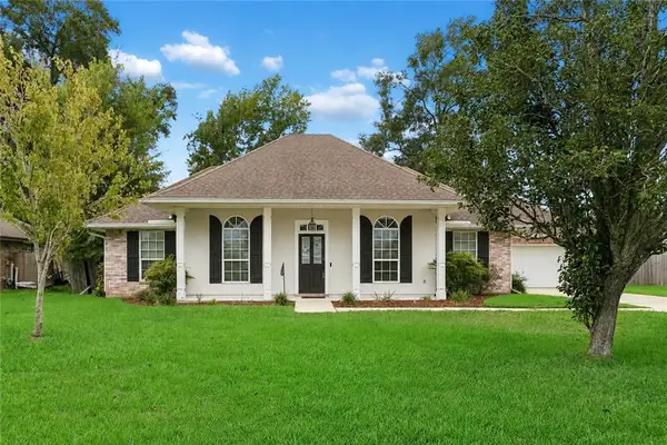 6039 Chateau Loire Circle, Mandeville, LA 70448