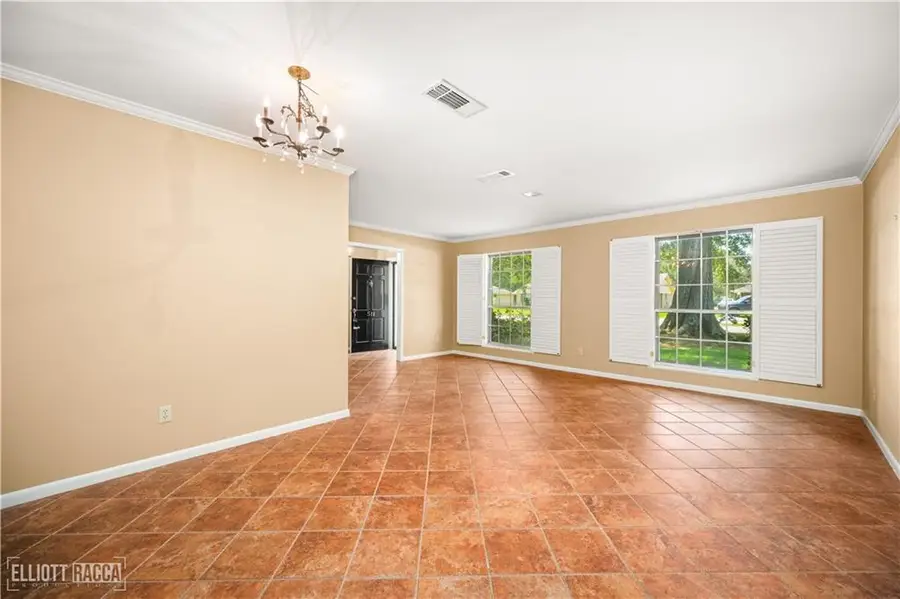 511 Sweetbriar Drive, Alexandria, LA 71303 - #2