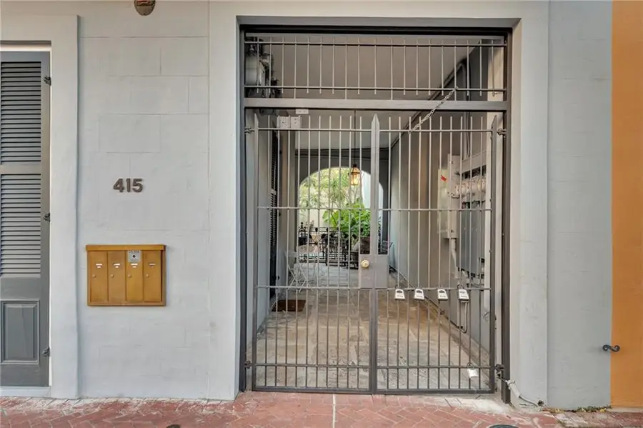 415 Burgundy Street #3A, New Orleans, LA 70112 - #3
