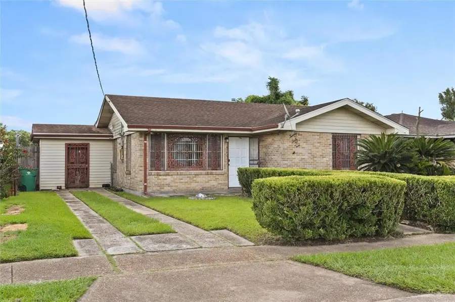 2049 Manor Heights Drive, Marrero, LA 70072 - #2
