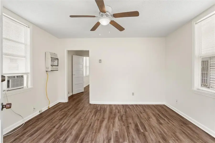 528 8th Street, Gretna, LA 70053 - #3