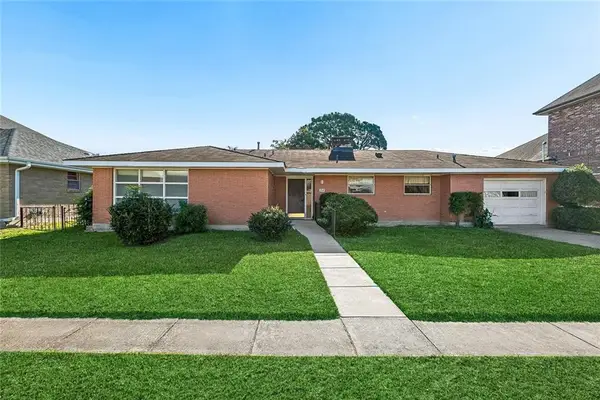 1407 Pier Avenue, Metairie, LA 70005
