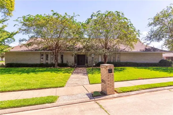 501 Hartwood Drive, Alexandria, LA 71303