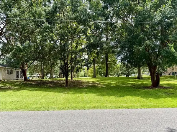 13304 Bayou Terrace Drive, St Amant, LA 70774