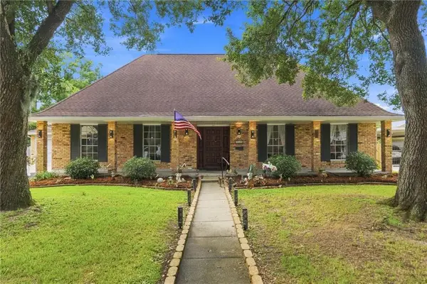 932 Christana Place, Gretna, LA 70056