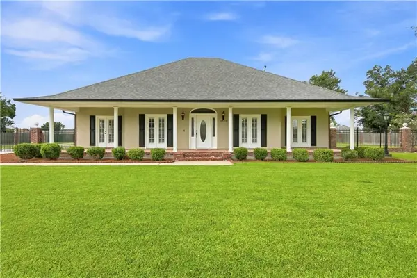4024 Country Drive, Bourg, LA 70343