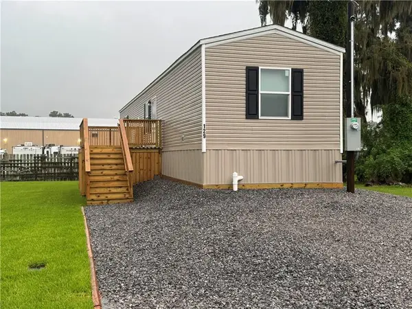 129 Church Street, Paradis, LA 70080