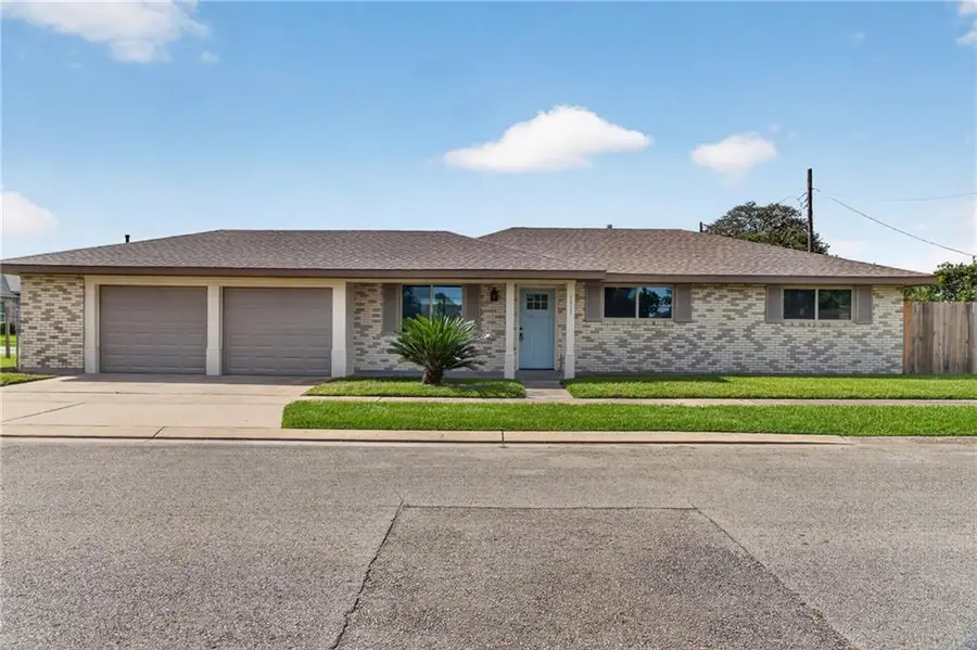 7517 Saturn Court, Violet, LA 70092 - #2