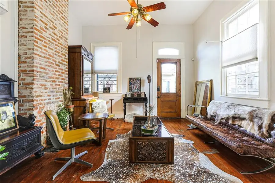 2704 Burgundy Street, New Orleans, LA 70117 - #2
