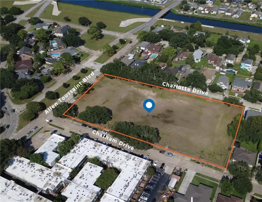 6103 Chatham Drive, New Orleans, LA 70122 - #2