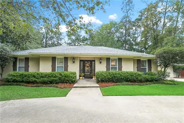 237 Shaunell Drive, Mandeville, LA 70448
