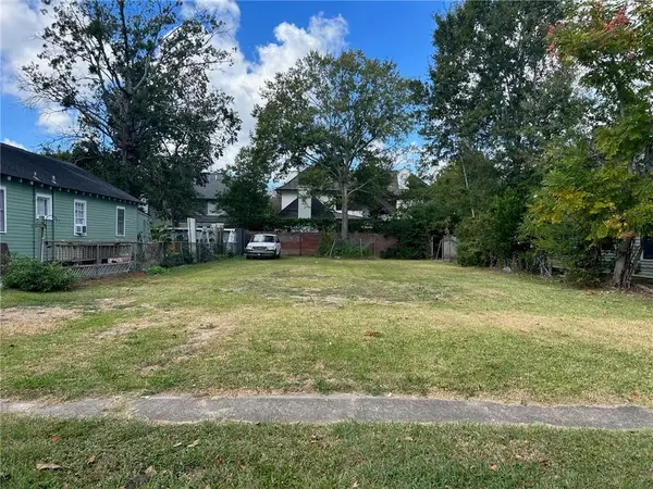416 Elmeer Avenue, Metairie, LA 70005